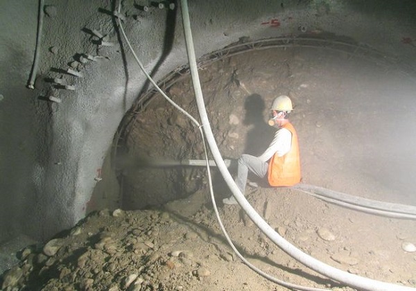 ������ǿ��������������������ʶ���ࣿ��������