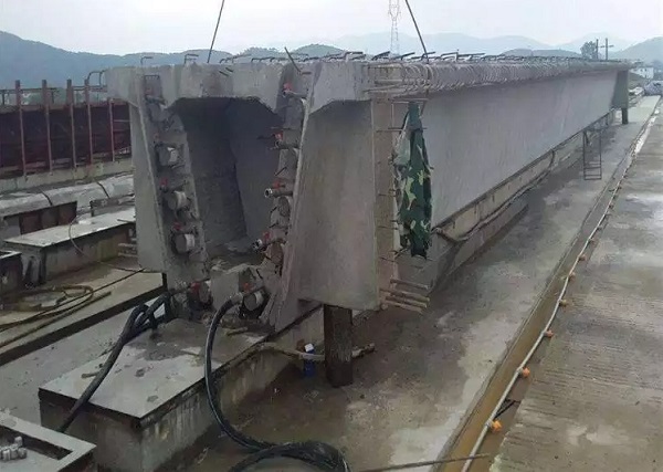 ����ʶѹ������ո���ѹ����ԭ��������������